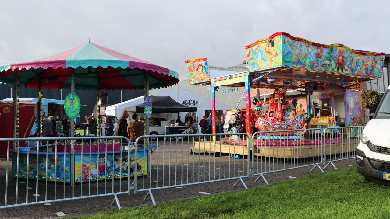 Buitenaanzicht mini-kermis